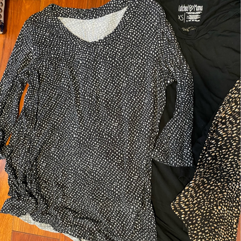 Latched Mama Printed Long sleeve Swing Tee